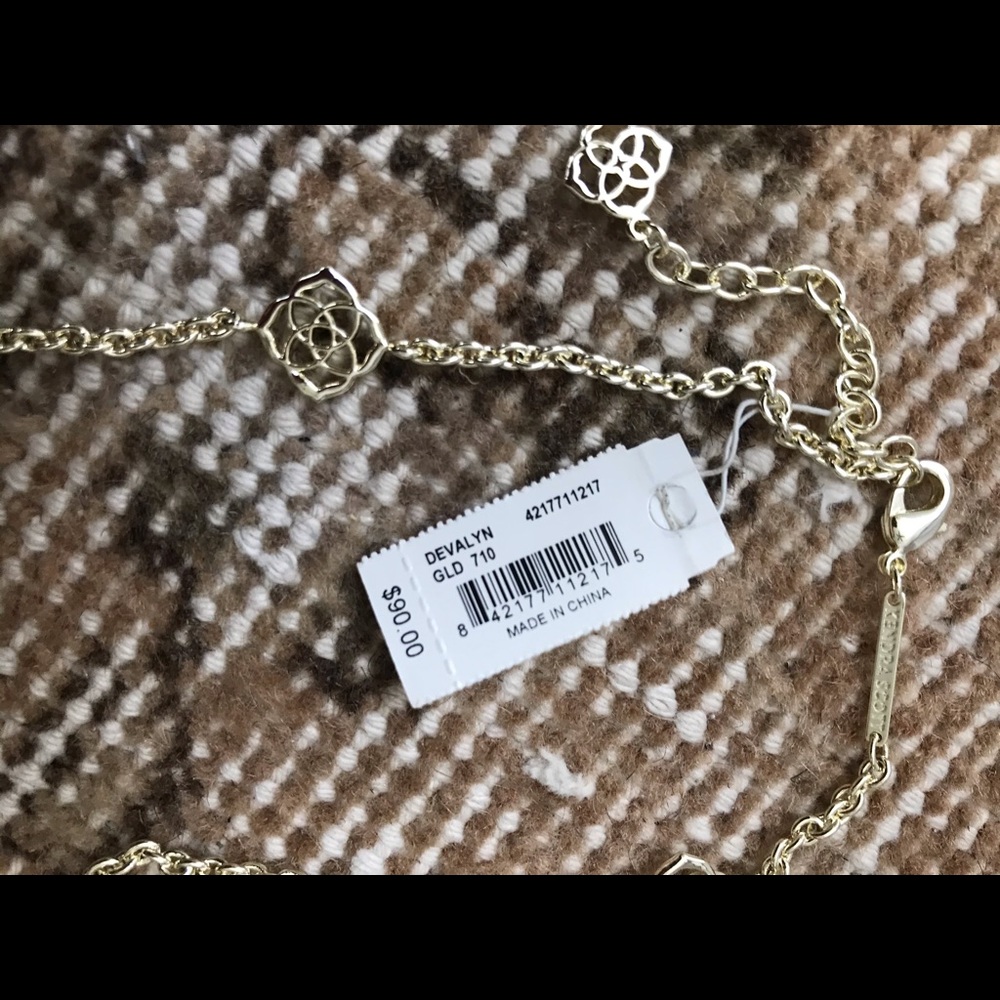 NWT Kendra Scott Devalyn Strand Necklace In Gold